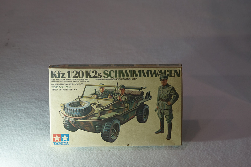 NPO法人 防衛技術博物館を造る会による「シュビムワーゲン」の展示