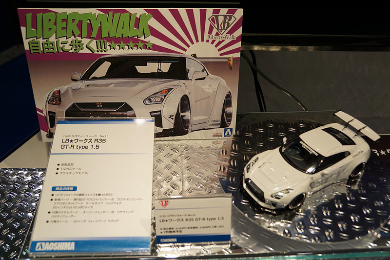 リバティウォークの「GT-R」は実車も展示された