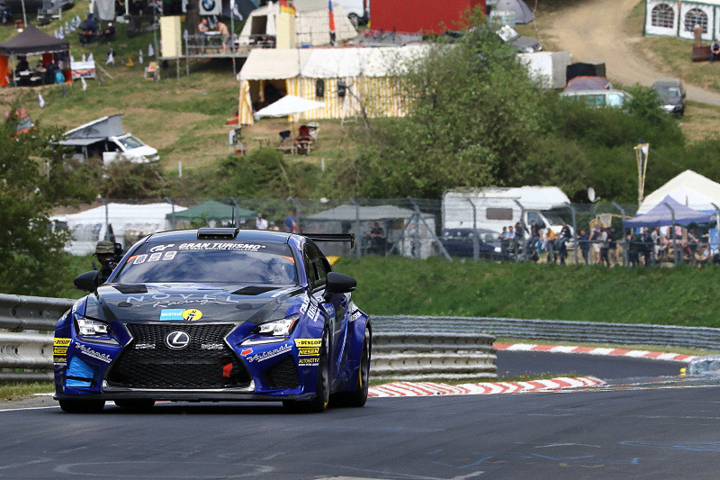 42号車のLexus RCF