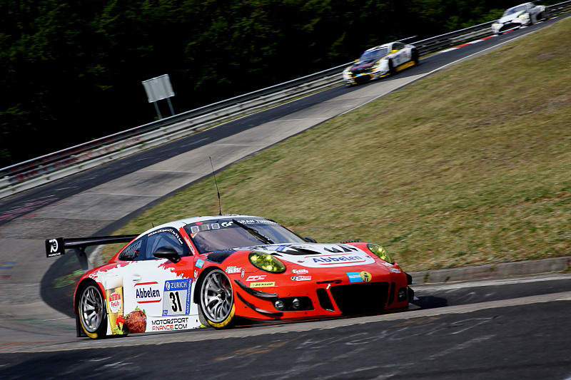 31号車Frikadelli Racing Teamのポルシェ911 GT3R