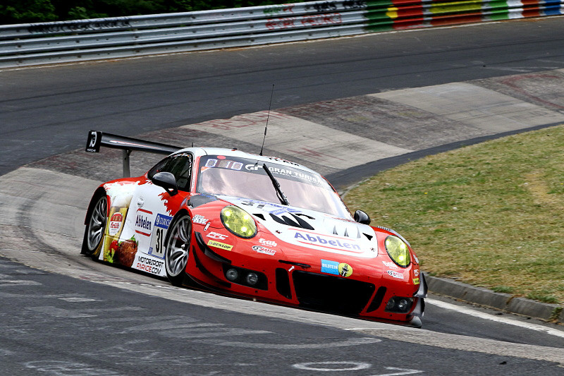 31号車Frikadelli Racing Teamのポルシェ911 GT3R