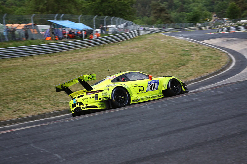911号車のManthey Racing・ポルシェ911 GT3R