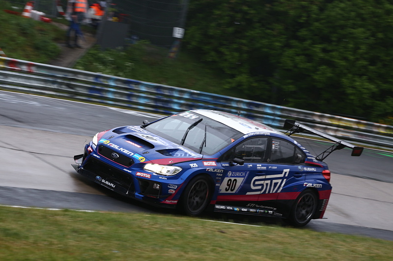 総合62位で完走を果たした90号車 Subaru WRX STI