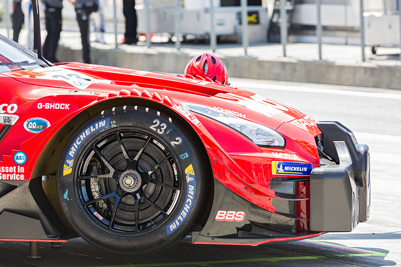 23号車 MOTUL AUTECH GT-R（松田次生/ロニー・クインタレッリ組）に装着されるミシュランタイヤ