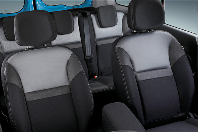 カングー クルールのインテリア