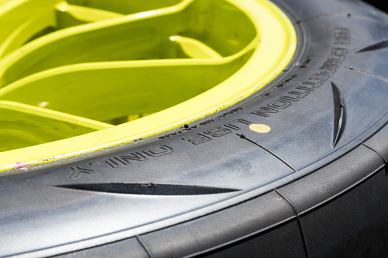 サイドウォールのフィンをGT500クラス用タイヤに採用