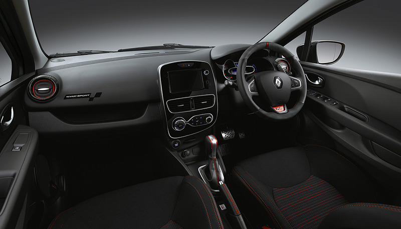 ルーテシア R.S.18のインテリア