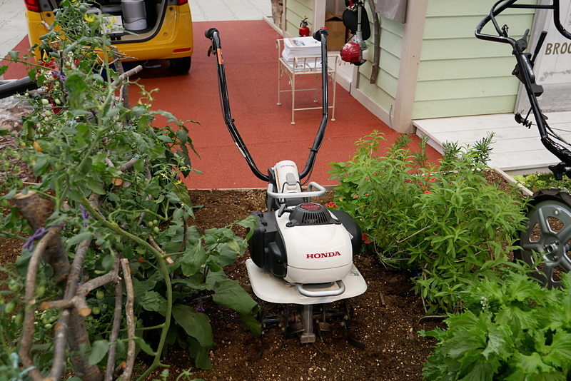 車軸ローター式耕うん機「ピアンタ FV200」