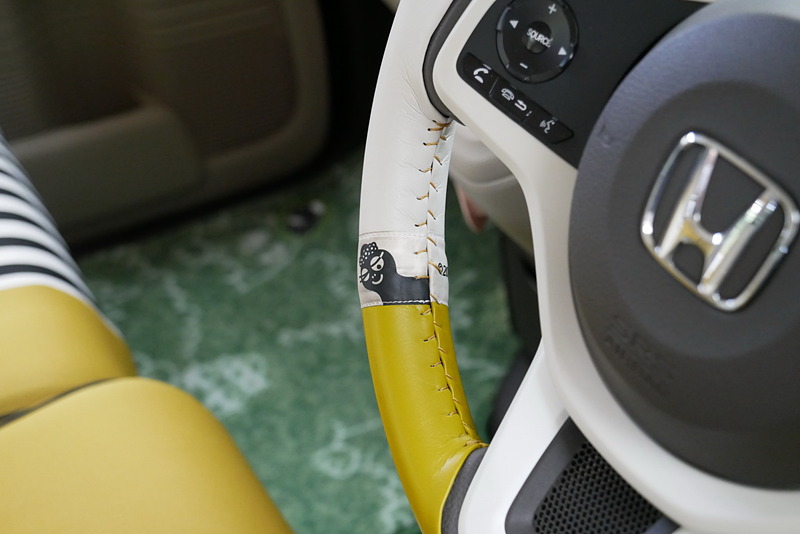 至る所にバーバパパのキャラクターが隠れている