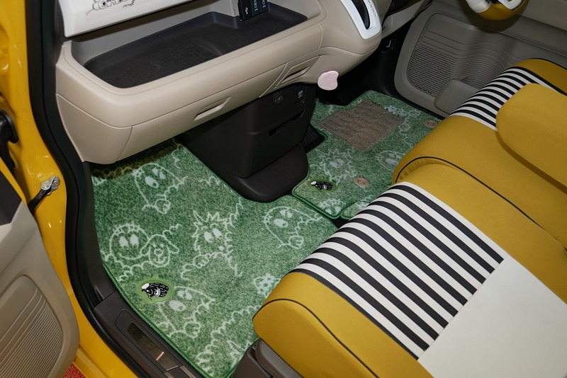 至る所にバーバパパのキャラクターが隠れている