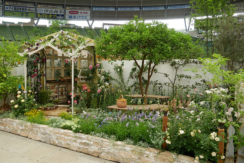 第20回国際バラとガーデニングショウは、埼玉県所沢市のメットライフドームで開催