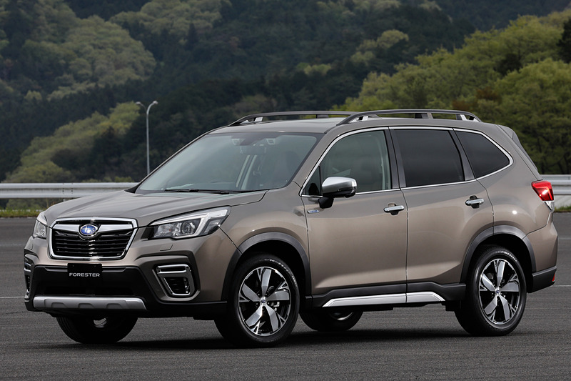 新型フォレスターで「e-BOXER」を搭載する「Advance」（プロトタイプ）