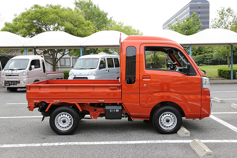 ジャンボのキャビンの長さがよく分かる