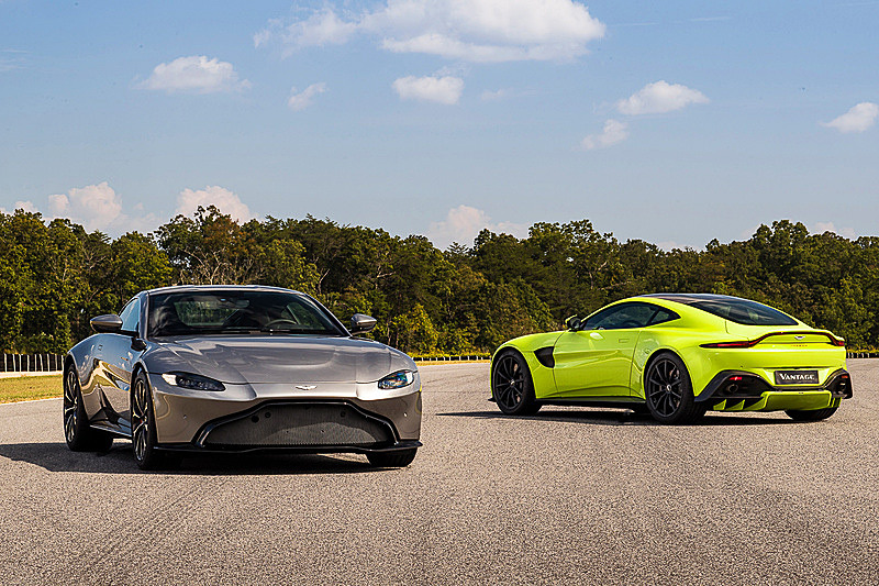 新型ヴァンテージ