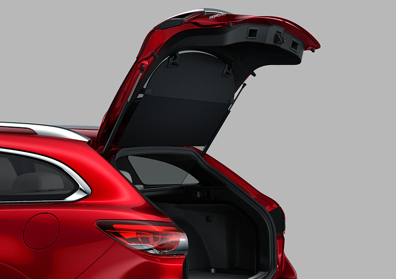 セダン/ワゴンのトランクおよびラゲッジスペース