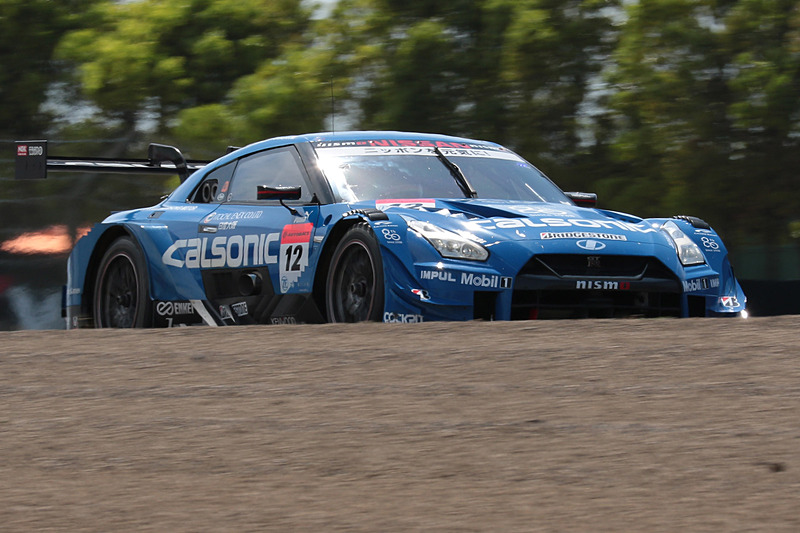 4位となった12号車 カルソニック IMPUL GT-R（佐々木大樹/ヤン・マーデンボロー組、BS）。最終周に36号車の猛追を受けた