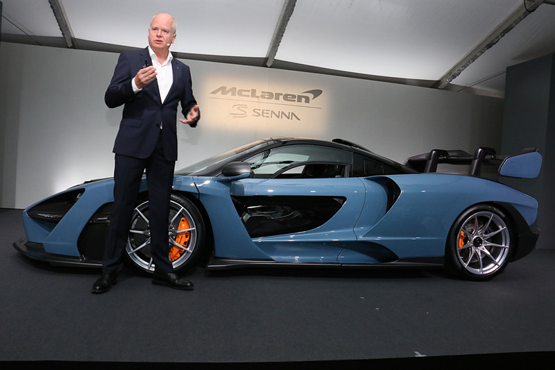 ウィリアムズ氏は実車の形状を示しながらエアロダイナミクスについて説明した