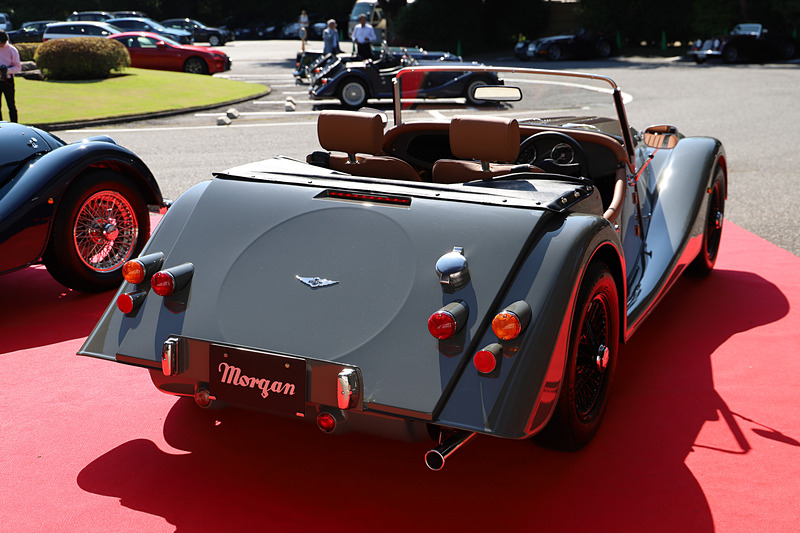 屋外に展示されていた4/4