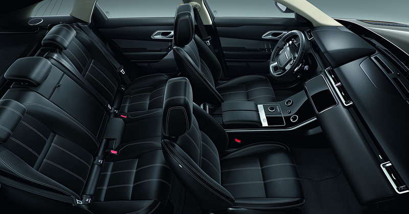 VELAR PLUSのインテリア