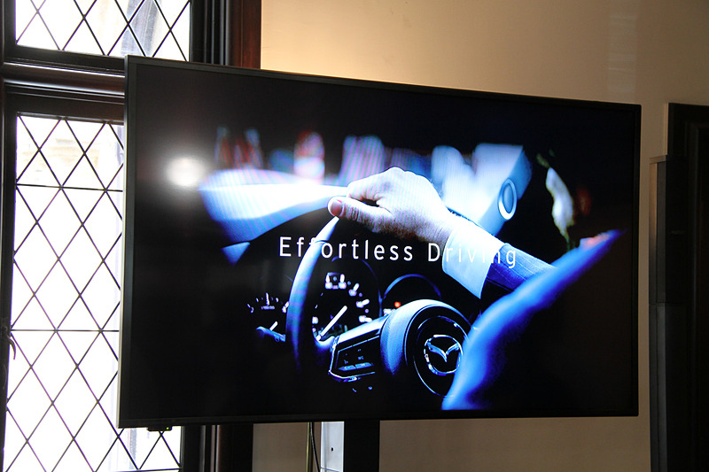 走行性能の進化を表す開発キーワード「Effortless Driving」は“努力を要しない走行”を表す