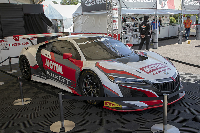 NSX GT3も車両展示。こちらは展示のみの対応