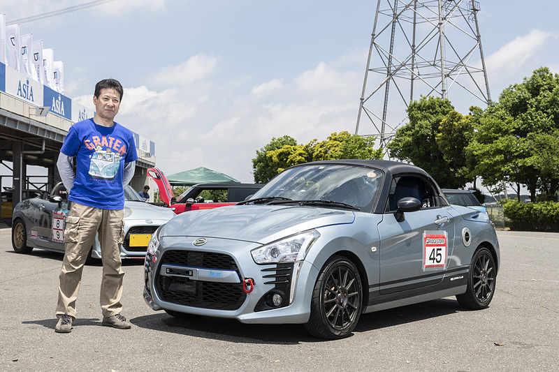 これまで専用のサブコンがなかったので、興味があったという高橋さん。「実際に付けている知人もいましたが、サーキットではどうなんだろう、と思っていた。今日は試せるいい機会でした」試してみたら好感触だった!?