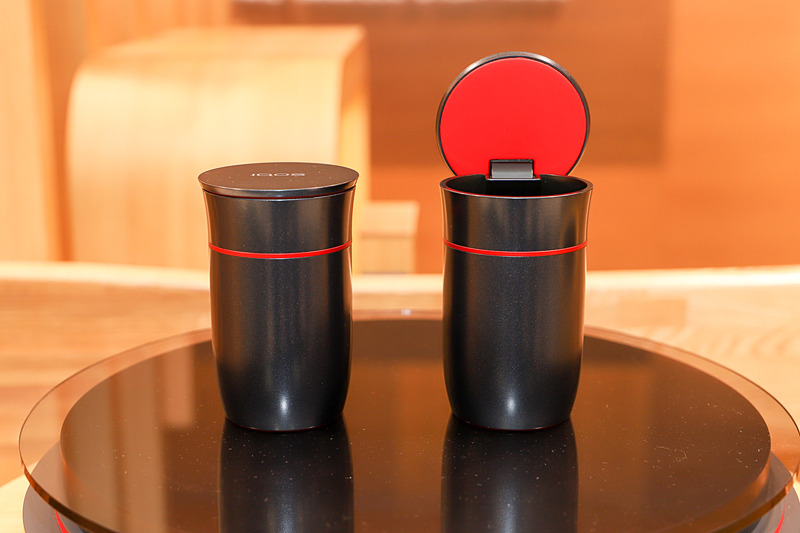 クルマの中でIQOSを利用することが多いというユーザーの声によりラインアップされた