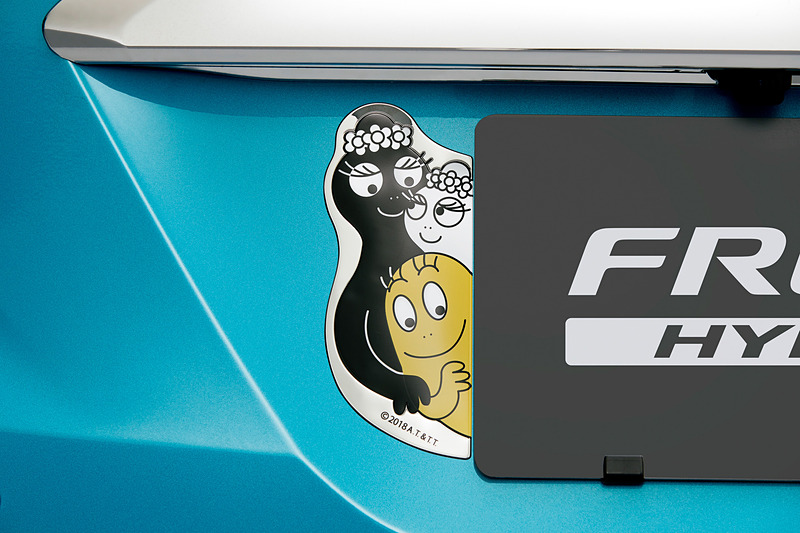 ハイボスカル（樹脂製）「エンブレム」は、4枚セットで8640円