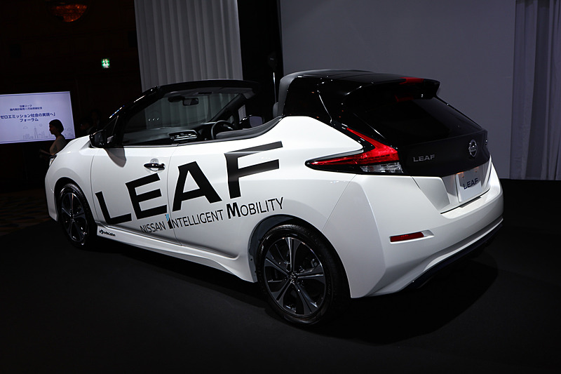 2017年10月に発売された2代目のリーフがベースとなる