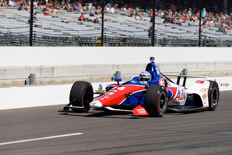 ミラー・ライト・カーブ・デイでトップタイムをマークした14号車 トニー・カナーン選手