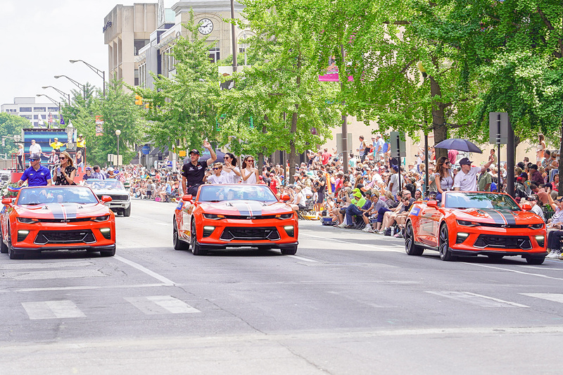 2列目のドライバー、6位スペンサー・ピゴット選手、5位セバスチャン・ブルデー選手、4位ジョセフ・ニューガーデン選手