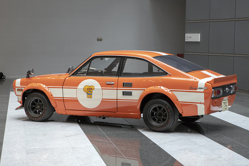 1972年製「B110 サニー 1200 クーペ GX-5 特殊ツーリングカー仕様（TSレース仕様）」だが、実戦に出ていたものではなく、東京モーターショーの展示用車両