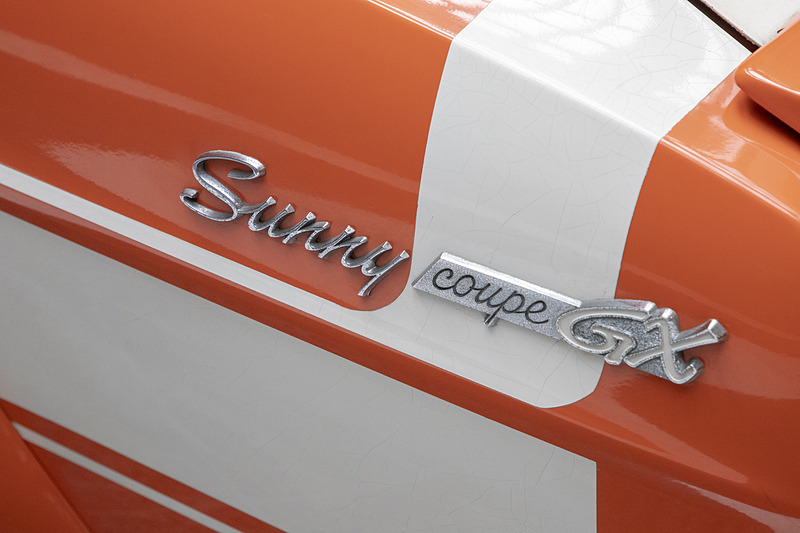 今ではあまり見られない「Sunny」「coupe」「GX」と全てが異なるデザイン