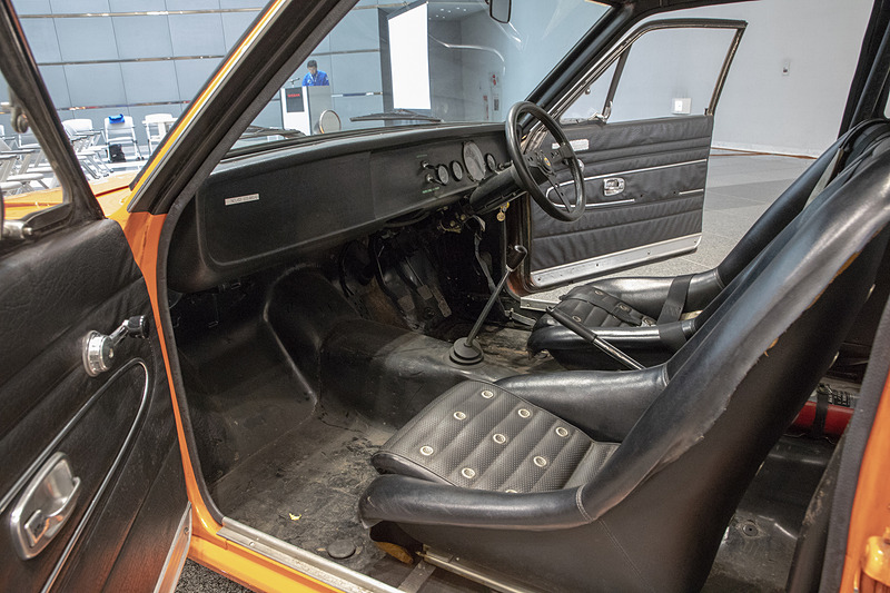 室内の様子。日産純正のバケットシートもかなり程度がいい