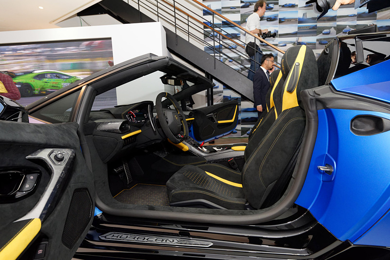 コクピットまわり