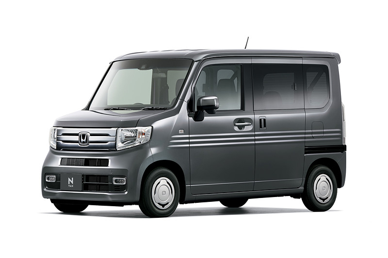 ＋STYLE COOL・ターボ Honda SENSING（シャイニンググレー・メタリック）