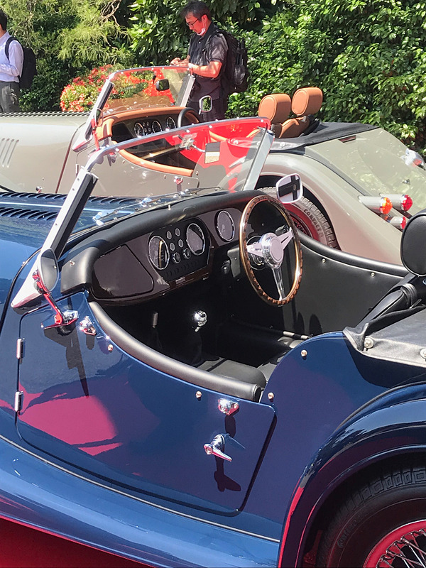 4/4のコックピット