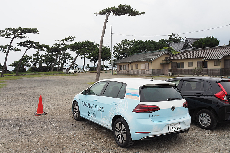 森戸神社に到着。駐車場は参拝者専用