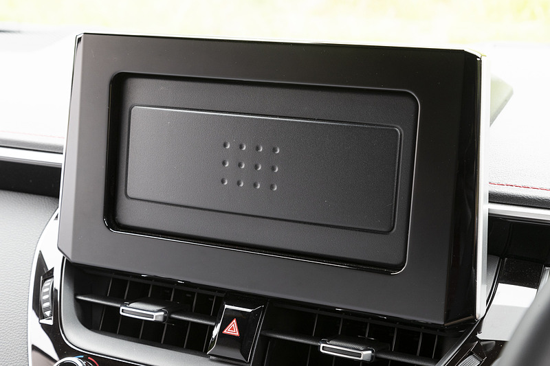 DINスペースは7インチワイド仕様