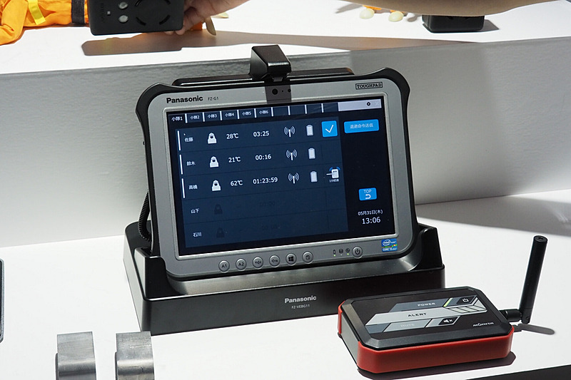 隊員の活動状況が分かる。高橋隊員は62度の環境にいて、動かなくなってから1分経過していることが分かる