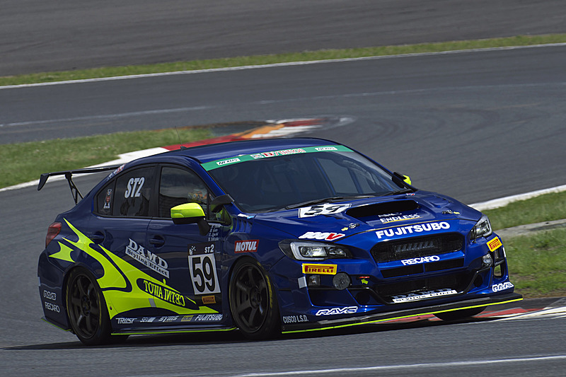 ST-2の59号車 DAMD MOTUL ED WRX STI（大澤学／後藤比東至選手他）
