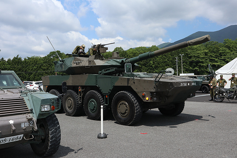 「16式機動戦闘車」