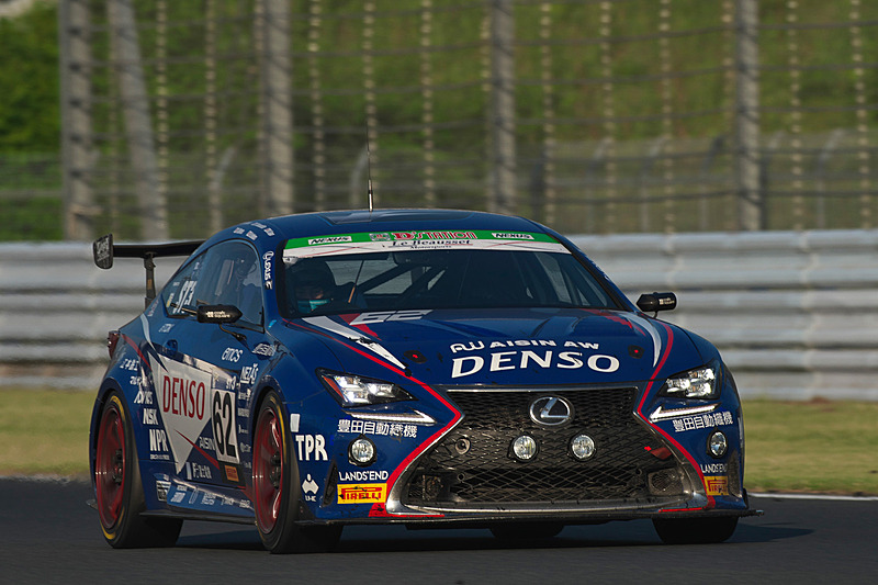 ST-3クラスは62号車「DENSO Le Beausset RC350」がトップをキープ
