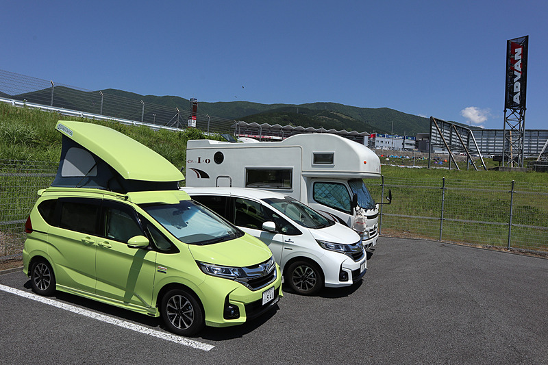 富士24時間レースに参戦する97号車「Modulo CIVIC TCR」チームを、ホンダアクセスがサポート