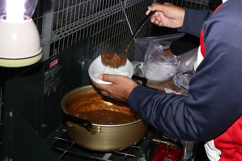 生田ちむさんお手製のカレーは大人気