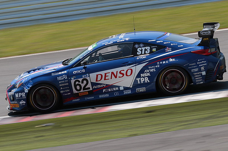 ST-3クラス2位の62号車「DENSO Le Beausset RC350」