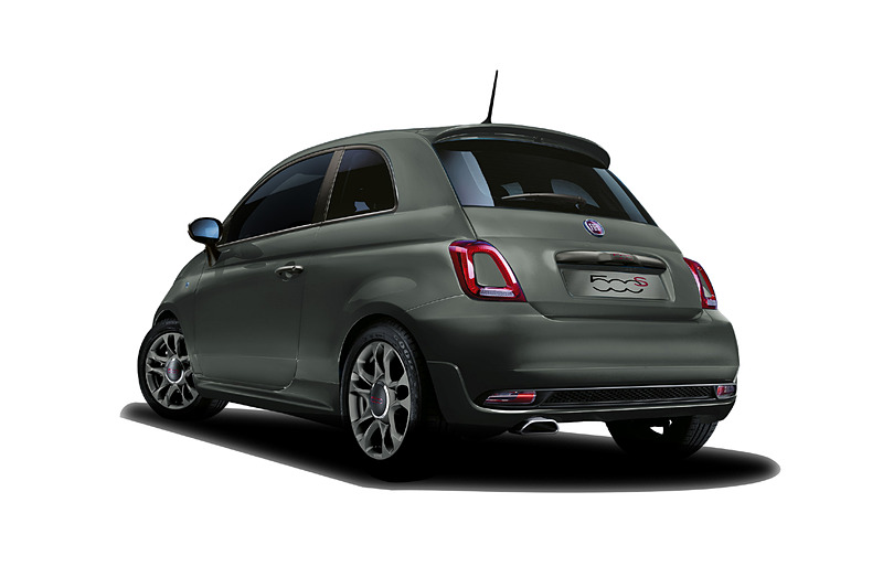 マット仕上げの「アルペングリーン・マットメタリック」は60台限定