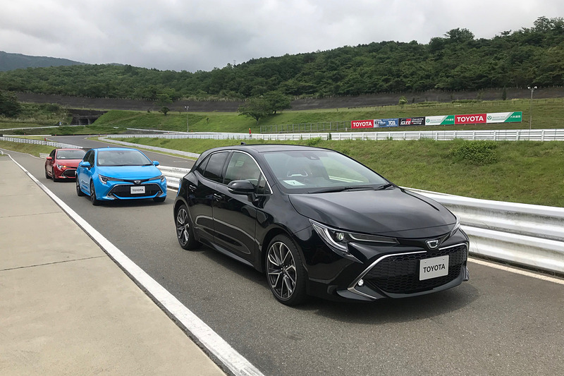 カローラ ハッチバック プロトタイプに乗ってきた