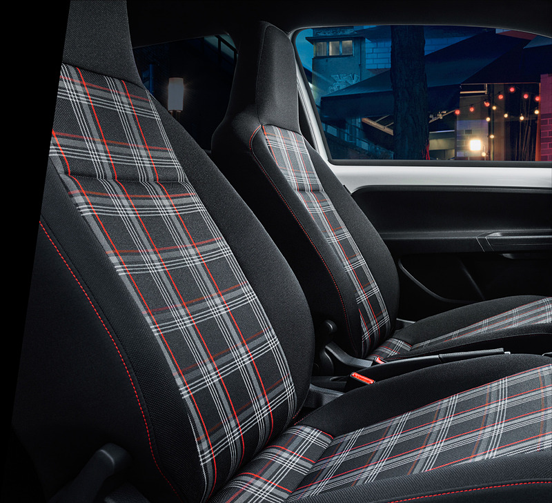 GTI専用ファブリックシート