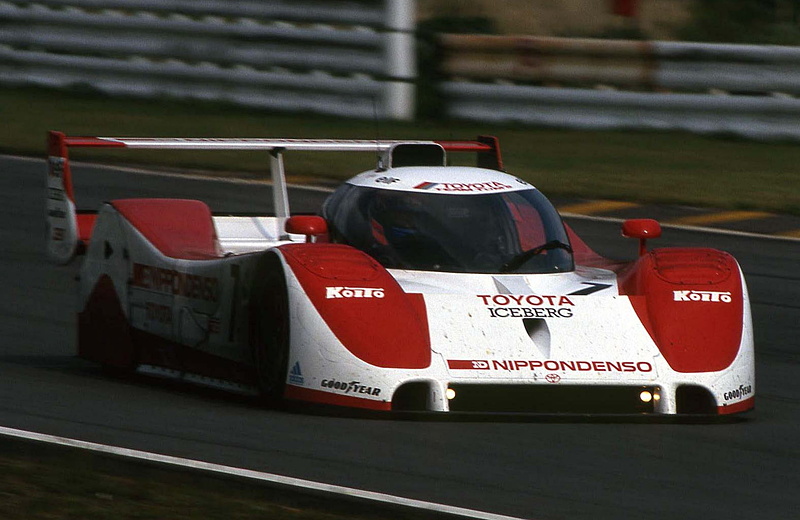 TOYOTA TS010